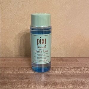 🌟3/$25 Sale🌟 Pixi SkinTreats Clarity Tonic
Salicylic Acid Clarifying Toner